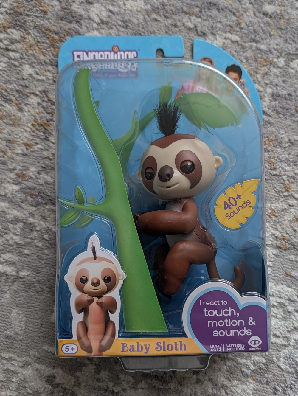 Fingerlings Baby Sloth Kingsley Interactive Pet NEW